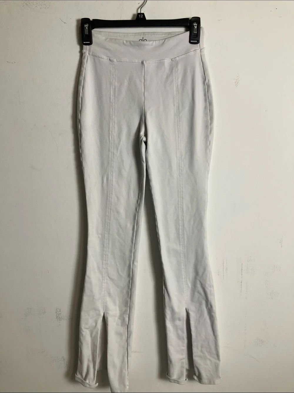 ALO Yoga Cream Activewear Bottoms with Subtle Logo